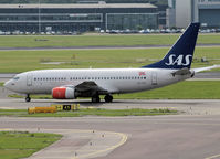 LN-TUF @ AMS - Taxi to runway 24 of Schiphol Airport - by Willem Göebel