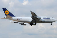 D-ABVK @ FRA - Lufthansa - by Chris Jilli