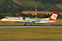 OE-LGD @ VIE - Austrian arrows - by Roman Reiner