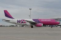 HA-LPJ @ LHBP - Wizzair Airbus 320