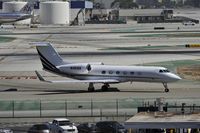 N461QS @ KLAX - Taxiing to parking after arriving at LAX on 25L