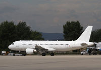 OE-LBX @ LOWW - Austrian Airlines Airbus A320 - by Thomas Ranner
