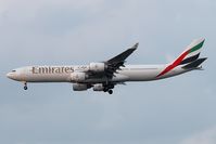 A6-ERI @ LOWW - Emirates A340-500