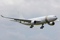 A7-HHM @ LOWW - Qatar Amiri Flight - by Wolfgang Kronfuss