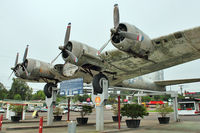 44-85790 - 1944 Boeing B-17G-105-VE Flying Fortress, c/n: 8699 at Portland Oregon - by Terry Fletcher