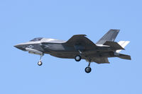 168313 @ NFW - Lockheed F-35B landing at NAS Fort Worth