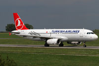 TC-JPB @ VIE - Turkish Airlines - by Joker767
