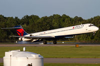 N906DA @ ORF - Delta Air Lines N906DA (FLT DAL1012) from Hartsfield-Jackson Atlanta Int'l (KATL) landing RWY 23. - by Dean Heald