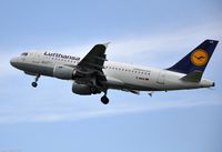 D-AILR @ EHAM - Lufthansa - by Jan Lefers