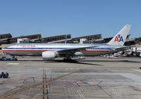 N776AN @ KLAX - Taken from T4 - by Jonathan Ma