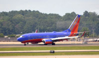 N759GS @ KATL - Land ATL - by Ronald Barker