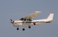 N5369R @ KOSH - Cessna 172RG - by Mark Pasqualino
