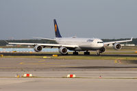 D-AIHF @ EDDF - line up rwy 18