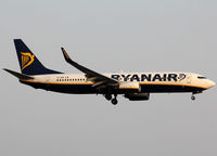 EI-EBM @ LEBL - Landing rwy 25R - by Shunn311