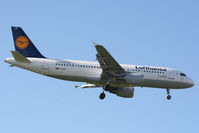 D-AIZB photo, click to enlarge D-AIZB photo, click to enlarge