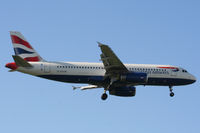 G-EUUW photo, click to enlarge G-EUUW photo, click to enlarge