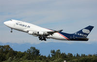 N742WA @ KPAE - KPAE/PAE World 9889 departing to Travis