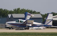 N956SL @ KOSH - Lake LA-4-200