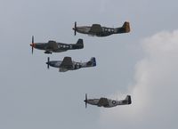 N5428V @ YIP - formation of 4 P-51s - by Florida Metal