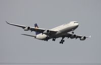 D-AIGZ @ DTW - Lufthansa A340