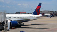 N638DL @ KATL - Atlanta - by Ronald Barker