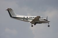 N174WB @ ORL - Beech 200