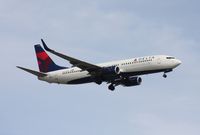 N372DA @ DTW - Delta 737-800 - by Florida Metal