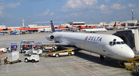 N900DE @ KATL - Atlanta - by Ronald Barker