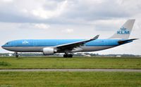 PH-AOK @ EHAM - KLM Airbus - by Jan Lefers