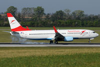 OE-LNJ @ VIE - Austrian Airlines - by Chris Jilli