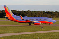 N908WN @ ORF - Southwest Airlines N908WN (FLT SWA3158) taxiing to Gate A3 after arrival from Jacksonville Int'l (KJAX). This aircraft no longer bears the Free Bags Fly Here decal. - by Dean Heald