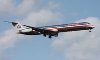 N7546A @ MCO - American MD-82