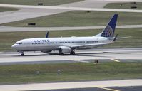 N37420 @ TPA - United 737-900 - by Florida Metal