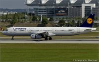 D-AISP @ EDDM - decelerating after touchdown - by Friedrich Becker