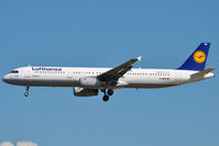 D-AIRN @ EDDF - On finals for r/w 25L - by Robert Kearney