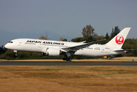JA824J @ KPAE - KPAE/PAE