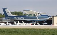 N78076 @ KOSH - Cessna 172K - by Mark Pasqualino