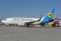 UR-GAK @ LOWW - Ukraine International Boeing 737-500 - by Dietmar Schreiber - VAP