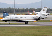 G-WLVS @ LOWW - Falcon 2000 - by Andreas Ranner