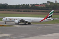 A6-ECO @ LOWW - Emirates Boeing 777 - by Thomas Ranner