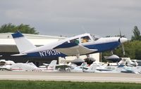 N7913N @ KOSH - Piper PA-28-180