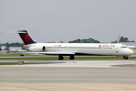 N911DL @ KSRQ - Delta Flight 2298 (N911DL) taxis for flight at Sarasota-Bradenton International Airport - by jwdonten