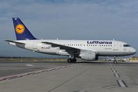 D-AKNH @ LOWW - Lufthansa Airbus 319 - by Dietmar Schreiber - VAP