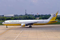 V8-RBH @ VTBD - Boeing 767-33AER [25534] (Royal Brunei Airlines) Bangkok Int~HS 30/10/2005 - by Ray Barber