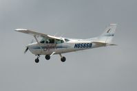 N65658 @ SQL - 1982 Cessna 172P, c/n: 17275804 - by Timothy Aanerud
