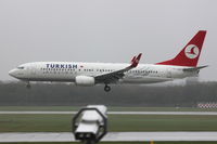 TC-JGY @ EDDL - Turkish Airlines, Boeing 737-8F2 (WL), CN: 35738/2592,  Name: Manavgat - by Air-Micha