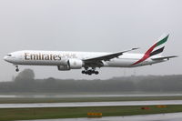 A6-EBM @ EDDL - Emirates, Boeing 777-31HER, CN: 34482/0556 - by Air-Micha