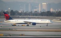 N757AT @ KLAX - Boeing 757-200 - by Mark Pasqualino