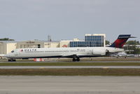 N919DN @ KSRQ - Delta Flight 2298 (N919DN) departs Sarasota-Bradenton International Airport enroute to Hartsfield-Jackson Atlanta International Airport - by Jim Donten