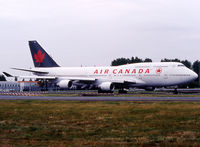 C-GAGM @ LFPG - Taxiing on parallels runways... - by Shunn311